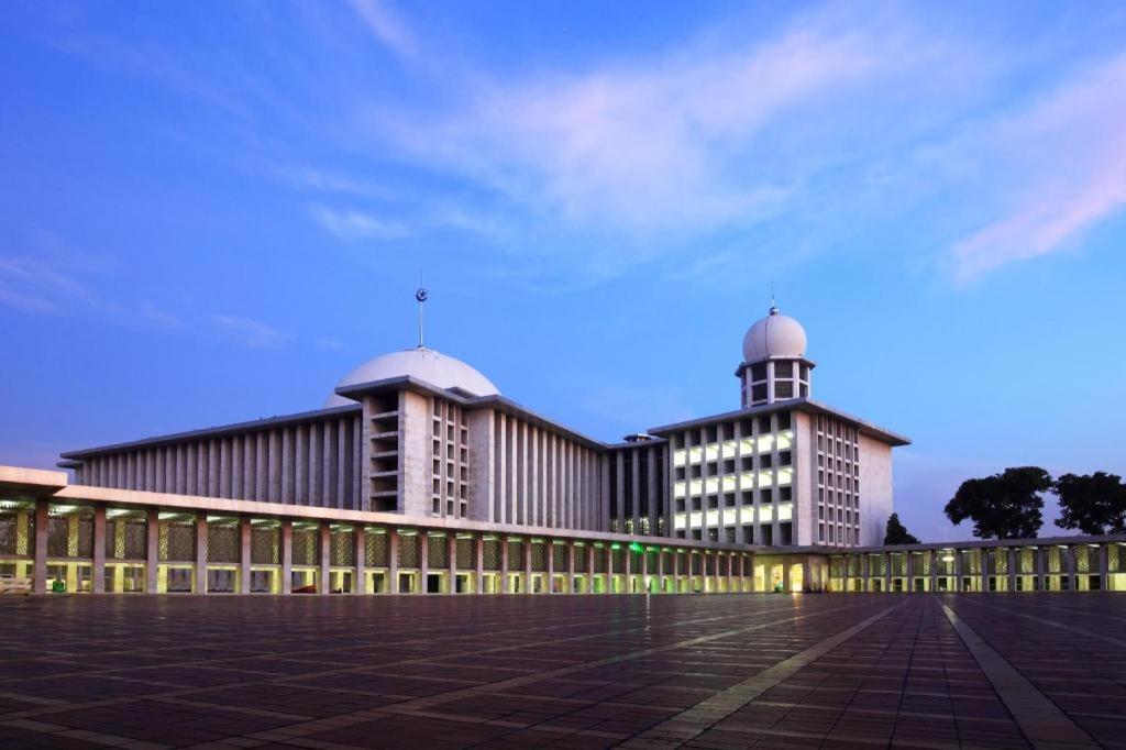 Ghurfati Hotel Mangga Besar Jakarta Eksteriør billede