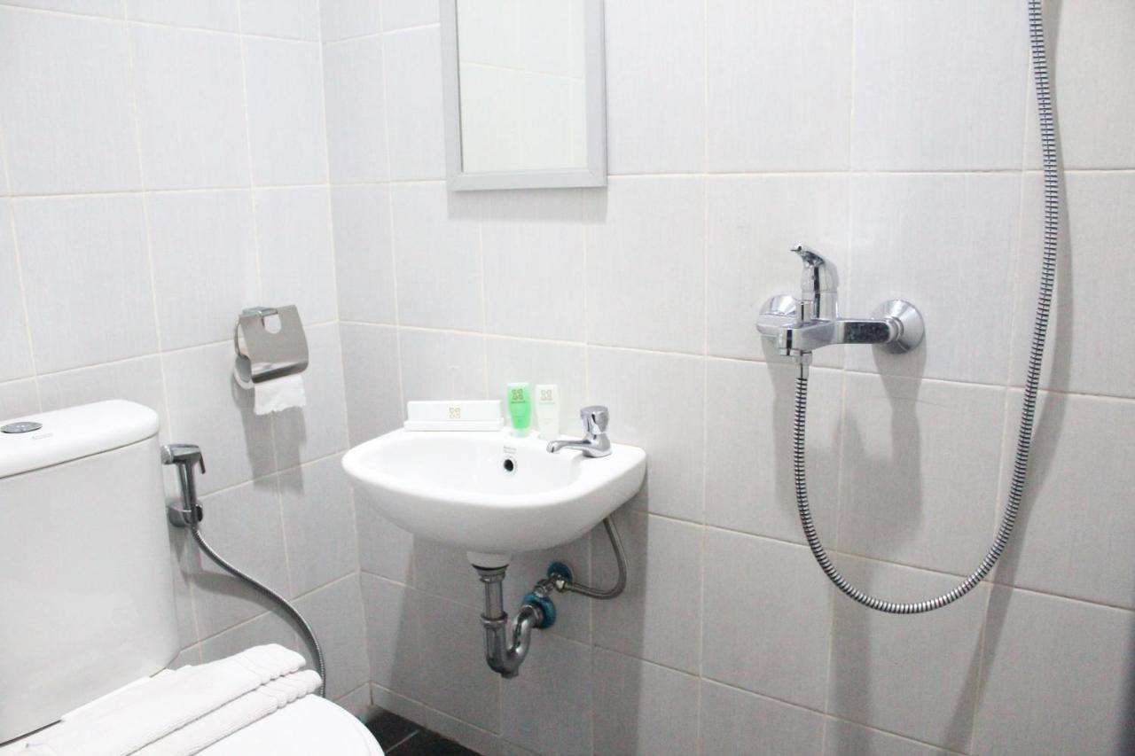Ghurfati Hotel Mangga Besar Jakarta Eksteriør billede